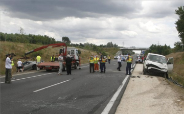 Baleset az M2-esen - Egy lengyel nő halt meg