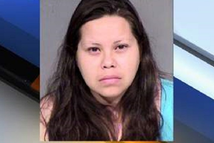 Megégette a gyerekét, mert bepisilt