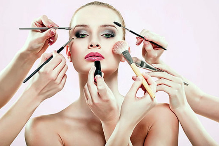 Tuti tippek a nyári sminkedhez