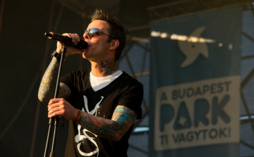 Csordás Tibi évek óta szülinapi zsúrban él - interjú