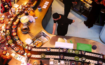 Kiment a divatból a futószalagos sushi