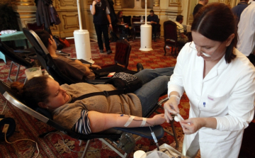 Vérvizsgálattal megjósolható a tüdőrák?