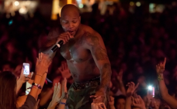 Fesztiváááááááál!