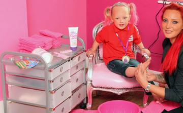 Szépségszalon kislányoknak?