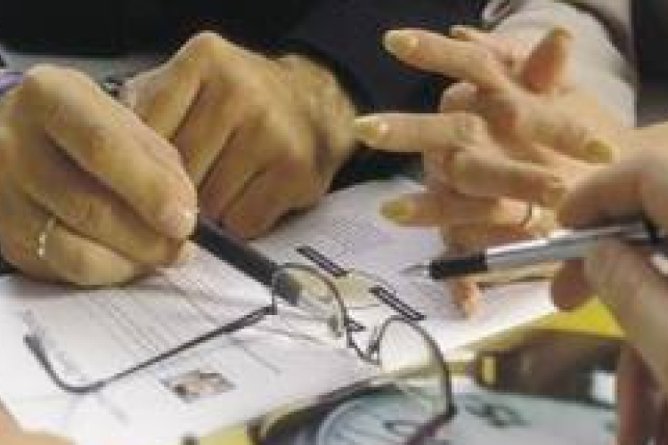 Adósságátvállalásról egyeztet a BM a 'tizennégyekkel'