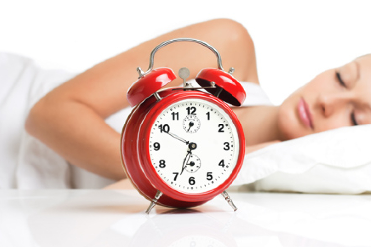 Tények és tévhitek az alvással kapcsolatban