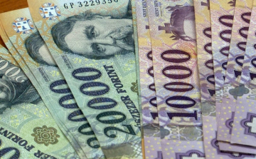 KSH: decemberben a bruttó átlagkereset 789 200 forint volt