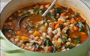 Minestrone leves parmezánnal