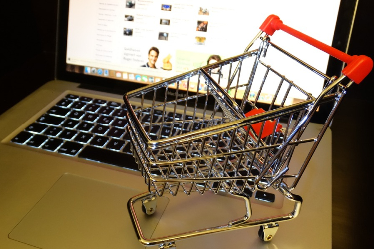 Idén is az e-kereskedelem áll a fogyasztóvédelem középpontjában 