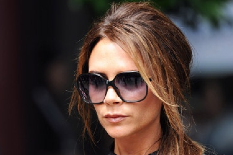 Online Victoria Beckham rucik!