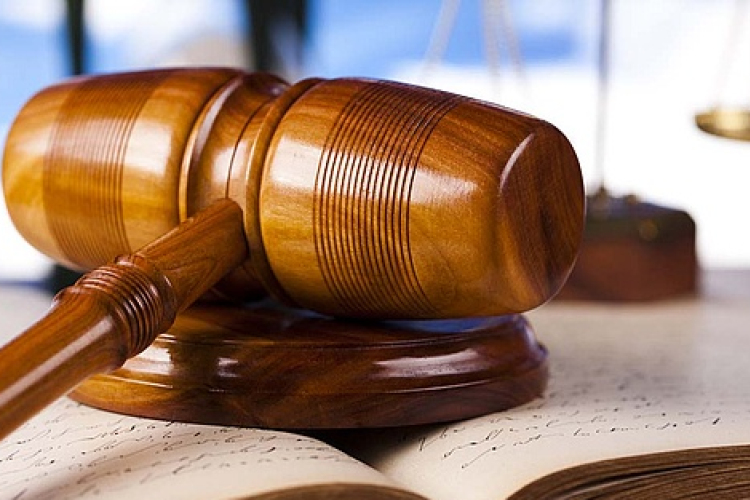 Az igazságügyi tárca a francia kormányhoz fordul a Bora Borán rekedt magyar feleség ügyében