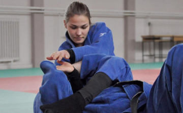 Cselgáncs Eb - Karakas-győzelemmel kezdtek a magyarok