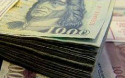 Zárolt milliárdokat csoportosít át a kormány