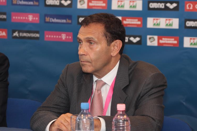 Vizes vb, 2021 - Ha nem nyer a magyar pályázat, Gyárfás Tamás lemond