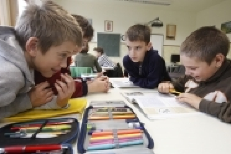 Elindult a beiratkozás - túljelentkezés az elsősök között