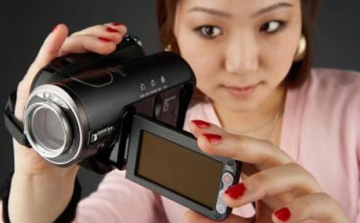 Nézzétek, szülök! – Home videók a szülésről