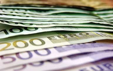 Devizahitelek - Varga Mihály: a kormány vizsgálja a bankszövetség javaslatát